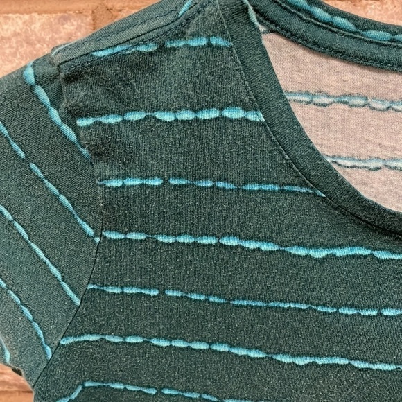 𝅺Old Navy girls softest tee size XL 14-16 - Picture 4 of 4